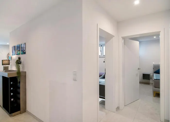 Haus Rickenbach 아파트 *